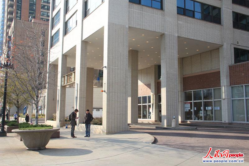 ��һ̎ͶƱվǰ���x�����ý�w����ӛ�߲��L