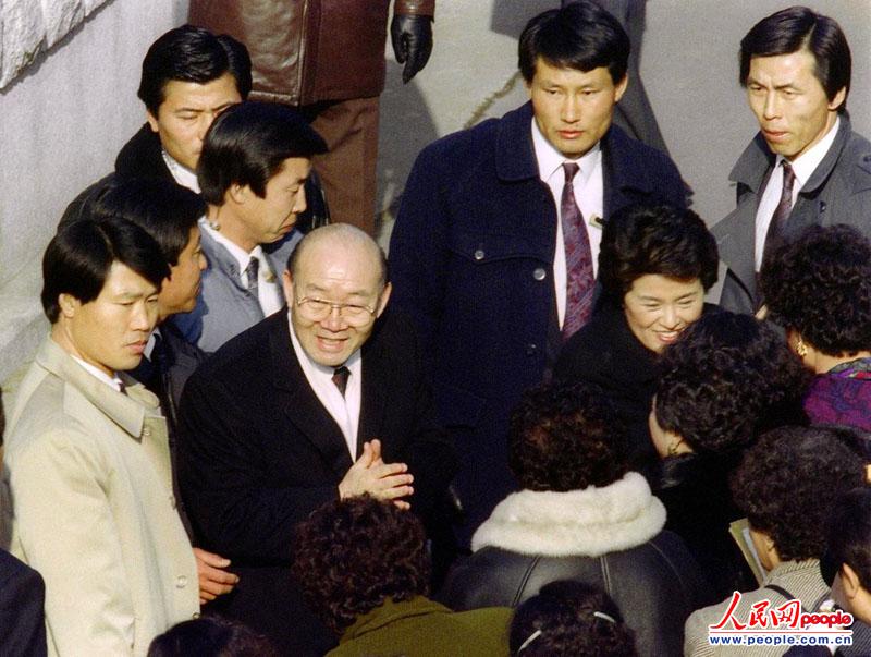 11-12ny(tng)ȫ    ܊ªcǰy(tng)R̩^IYԴ|IC (qun) `߱ؾ