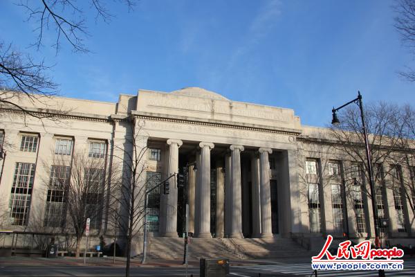 o(j)MIT(chung)ߺУL_˹ĴMITУӖ(xn)XáMind and Hand{(dio)W(xu)(x)c(yng)֪R挍Č`ͬҪ