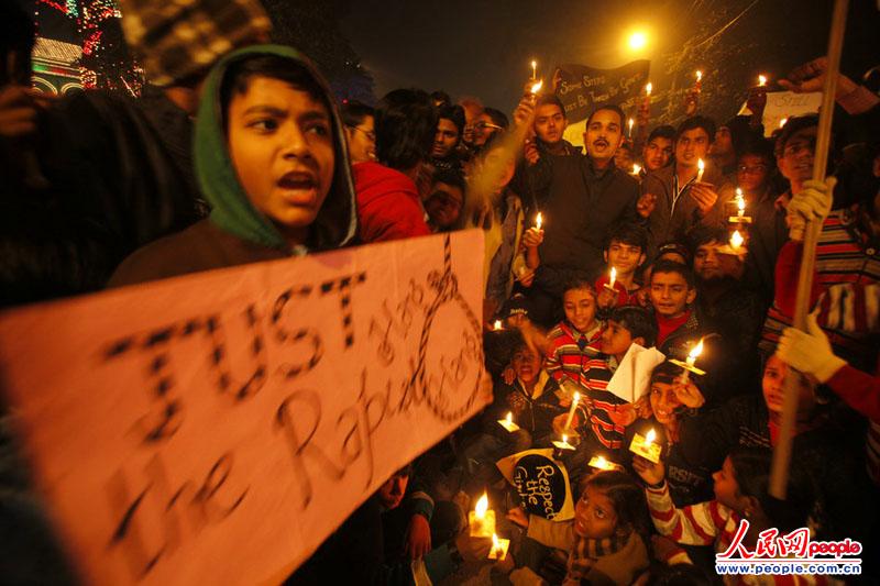 (dng)?sh)ؕr(sh)g20121225ӡµ47qķSubash Tomarڷ(qing)ʾⱩͽ܂t(y)ȥ⣬߀һҕӛBwizamani Singhھ(q)s(qing)ʾߕr(sh)ИDƬԴ|IC (qun) `߱ؾ 