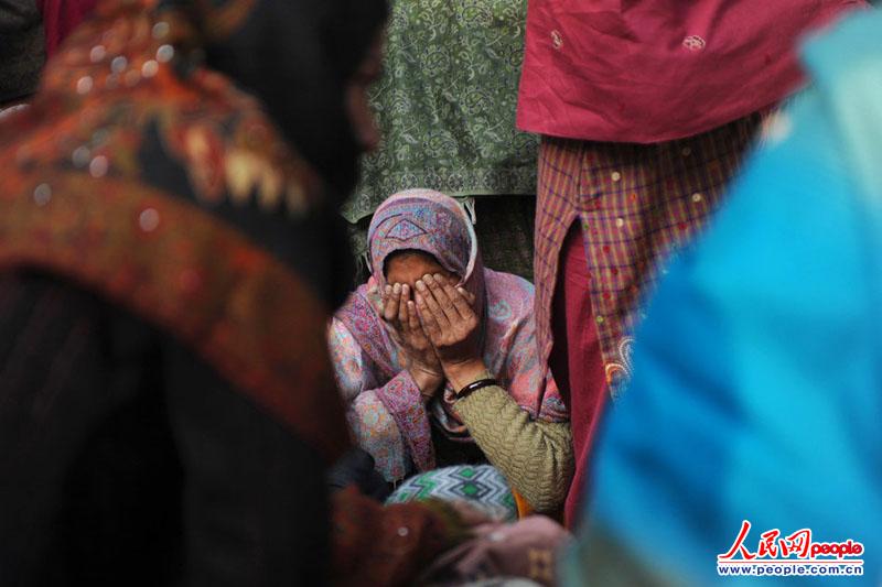 (dng)?sh)ؕr(sh)g20121225գӡµ47qķSubash Tomarڷ(qing)ʾⱩͽ܂t(y)ȥ߀һҕӛBwizamani Singhھ(q)s(qing)ʾߕr(sh)ИDƬԴ|IC (qun) `߱ؾ 