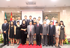 ߳ӭq֔ʹ^ȫw^TKȥKAASףvKʹ^ԸcһͬƄKν(jng)Q(mo)ĻѺýչD