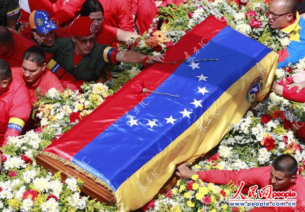 ��(d��ng)?sh��)ؕr�g2013��3��6����ί��(n��i)����������˹�����f˹���`�я�܊���t(y��)Ժ���������׶�܊�W(xu��)Ժ����(sh��)�f��ӿ�Ͻ��^����f˹��e�����DƬ��Դ���|�� IC ���(qu��n)���У��`�߱ؾ���