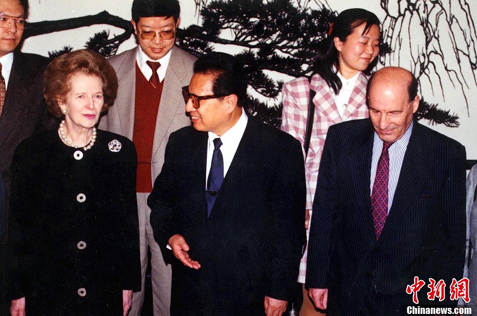 1995330ʯڱÕҊӢǰРˡl(f) ë܊ z