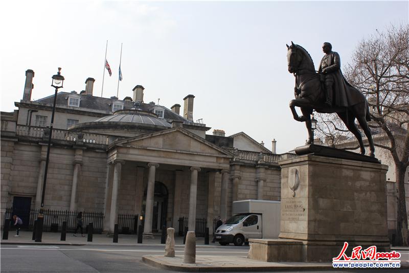 48磬ӢǰРȥӢT˰zӰ