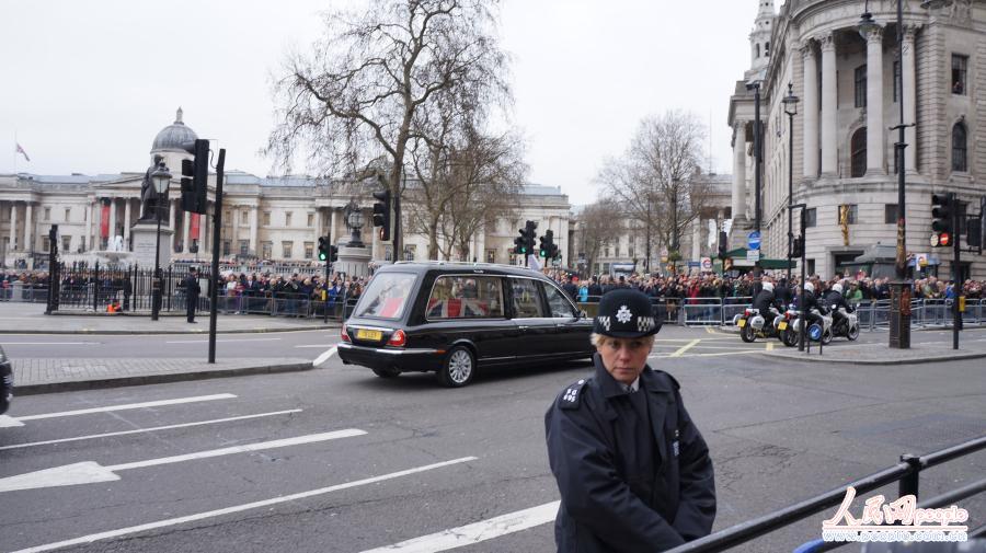 417РYڂe@\Р`ѵ܇W(wng)ӛ һz