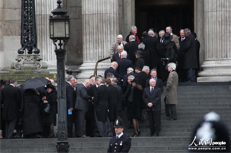 417Ӣ(gu)ǰР˵Yʥ_eߵȴzӰУ