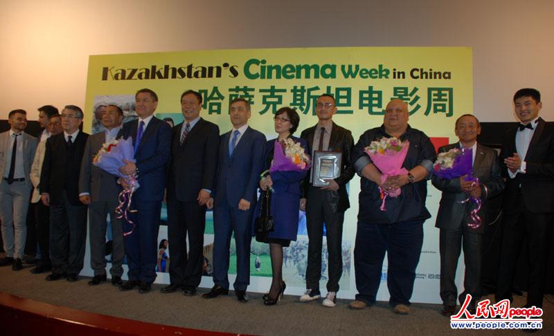 ���W(xu��)�����ι��_��˹̹�����Ӱ�������ʹ��4��