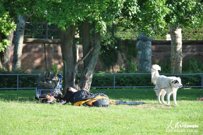 峿ں߅ĲݵϴW(wng) ͤ z