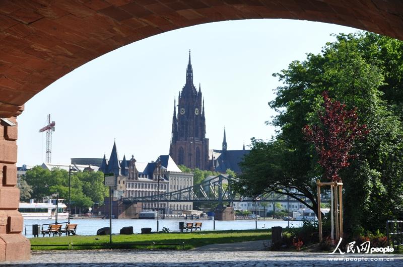 ߅h(yun)̎Ƿm˸á14o(j)600Ěvʷm׽(jng)(zhn)y1562-1792gʥ_Rۇrڹ10λʵ۵ļYڴeСW(wng) ͤ z