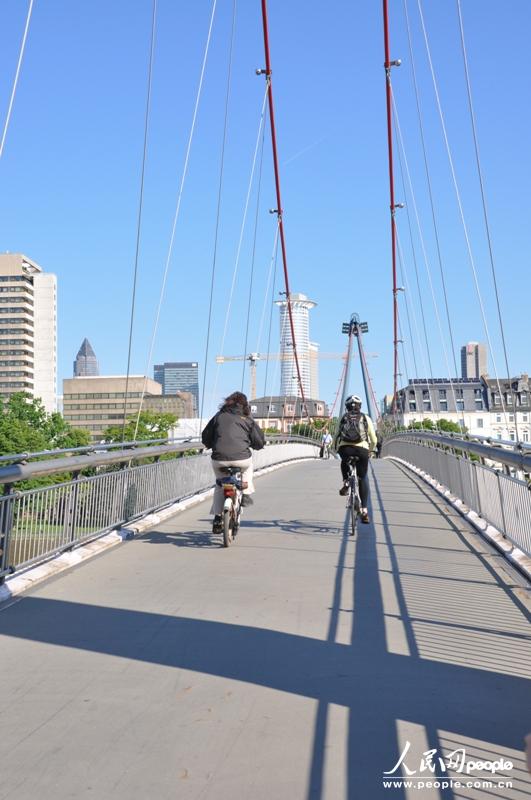 ϵF܇Ƿm˸ҪͨڹڈD˂T܇ϰW(wng) ͤ z