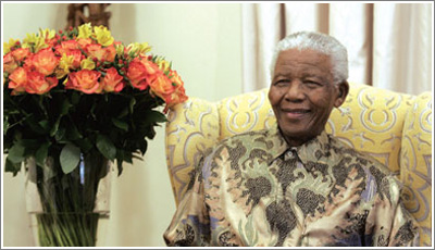 ɞϷǿy(tng)1990211ϷǮڇ(ni)ݛՓolጷͬ3Ǉȫ(zh)ί鸱ϯϯ(w)19917®xϯ19944ǇϷ״βַNĴxЫ@ͬ5ɞϷǵһλ˿y(tng)199712£oȥǇϯһʾم19996µĿy(tng)x19996ʽȥҪУ֮·ƽ̹ȡԡԂ·Ԕ