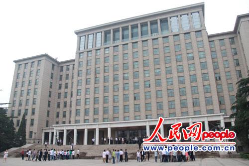 AW(xu)W(xu)ȺzӰģ