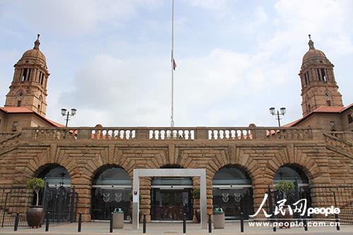 Ϸǿy(tng)°ѹǰy(tng)zӰ fɣ