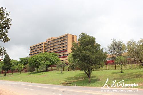 126Ϸѹǰy(tng)zw\һ܊t(y)ԺzӰ Ȼ