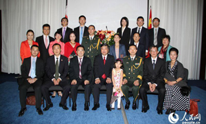 ֵR´R֮H֔(jn)Їvʹ^ͨ^W(wng)SȫA˰ꡣչµһ҂(x)ƽϯġzI֮·(jng)(zhn)Ԙ(gu)CMһMc@һŽzI֮·ؾȫλ츣ɇ̓ɇ