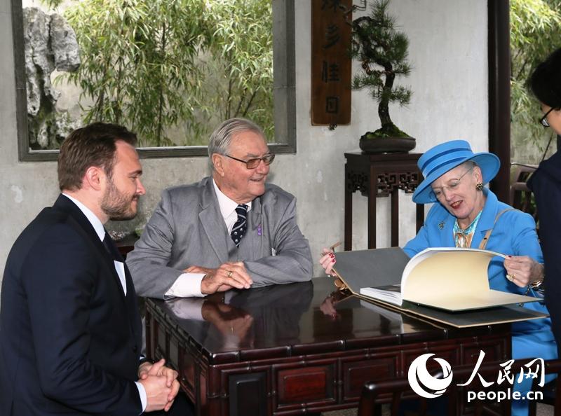 ŮضͺHڛͤ(ni)׾@ԡzӰ