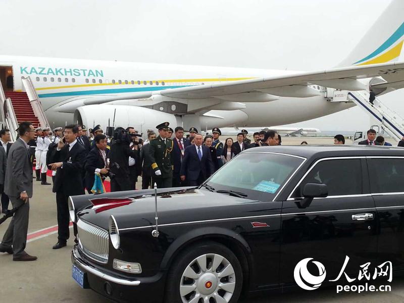 _˹̹y(tng){ҮSˆTͬC(j)(zhn)܇zӰ 