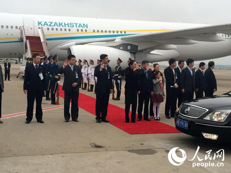 ͣC(j)ƺϵӭˆT_˹̹y(tng){Ү]ָezӰ 