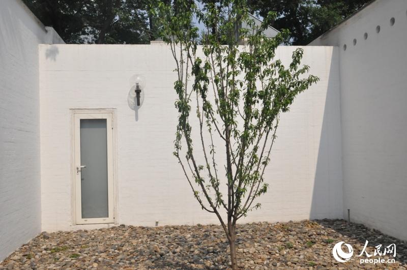 ʹۡһ(ni)ͥԺϵğҲ1974ʹ^ɕrеzӰW(wng) ͤ