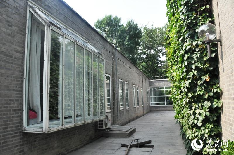 ʹ^O(sh)Ӌ(j)ĺԺׂ(g)^(q)úͬһӵ㕽zӰW(wng) ͤ