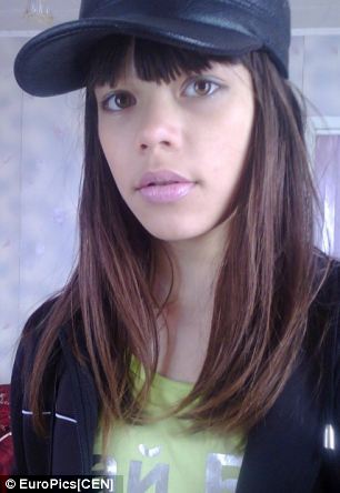 L̫ͬW(xu) ŮȺƺˮ5