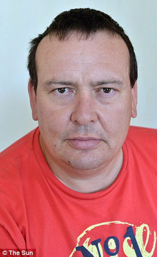 劣質(zhì)電子煙爆炸似手榴彈 英一男子險(xiǎn)喪命(圖)【6】