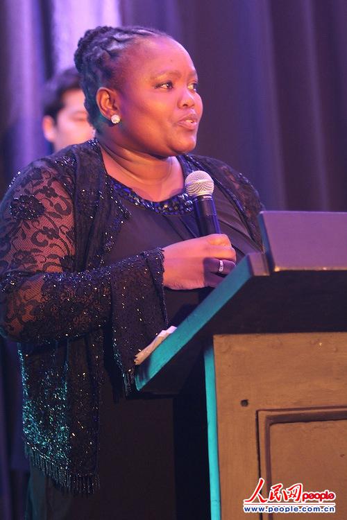  ����ʡʡί��ί����ʡ�L(zh��ng)Sizakele Nkosi MalobaneŮʿ���o������Ȼ �z