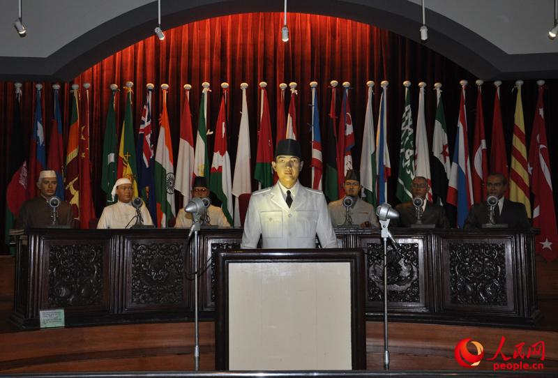 M(jn)޽Y(ji)չ[dӭҊ(jin)(dng)r(sh)(hu)h(sh)O(sh)ϯ_(ti)(hu)hl(f)(gu)ӡᡢӡͻ˹̹am˹mI(lng)(do)ϞCQ29(g)(hu)(gu)ҵć(gu)졪(dng)r(sh)(d)K(li)O(sh)Ӌ(j)(gu)죬һK(xi)(gu)İײfѩ z