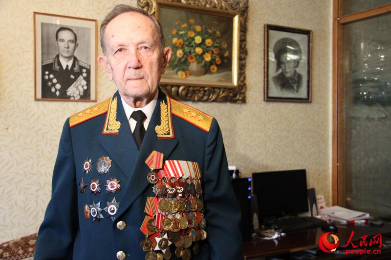 l(wi)(zhn)ϑ(zhn)ʿ˹J˹ό W(wng)ӛ Aϔz