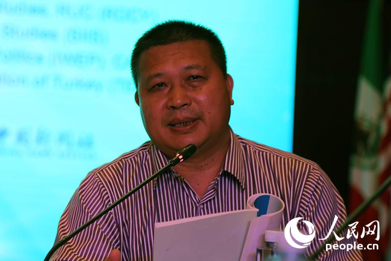 ЇM(jn)yϯL(fng)U(xin)w Ŕz