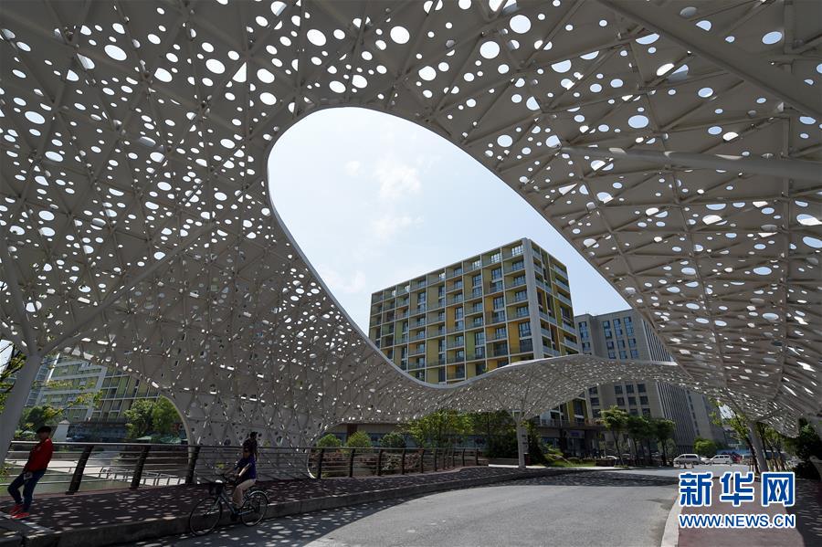 @ǺݡQ(mo)С(zhn)Ŀ羳(gu)Hօ^(q)525Քz