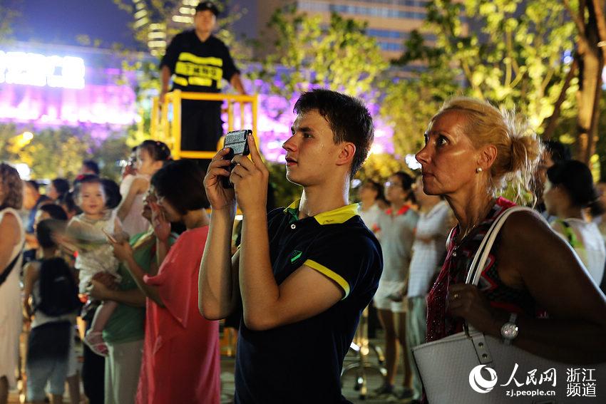 οҲ̲סó֙C(j)@ʟ| z