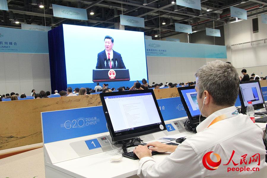 (x)ϯvԒg(gu)ӛG20(hu)ľo Sl(f)tz