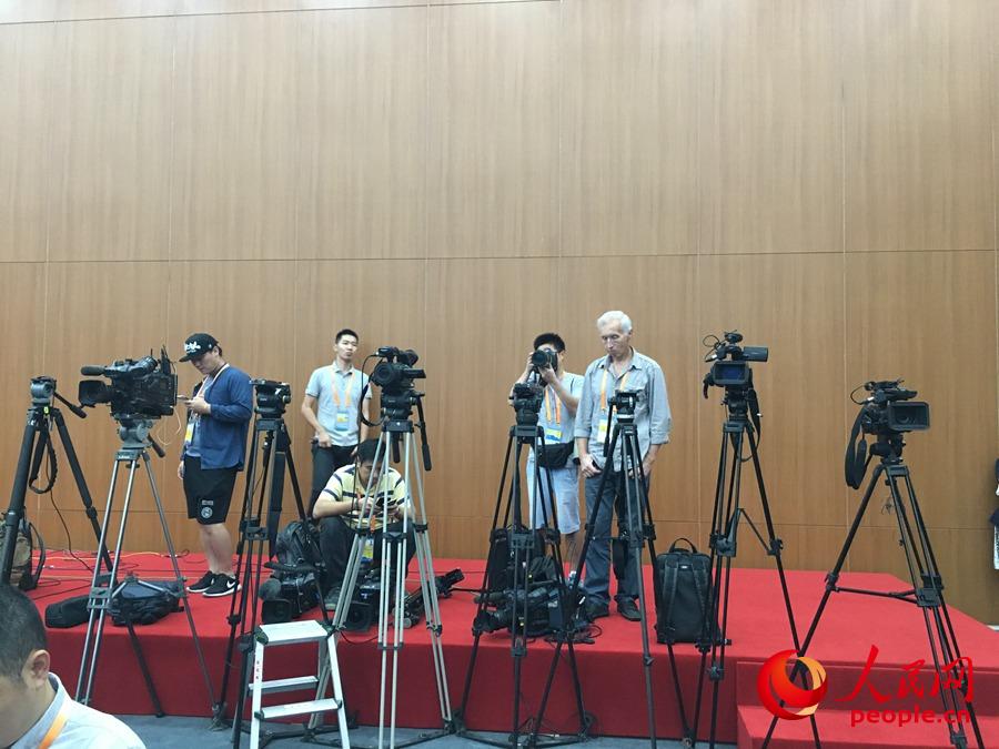 FӛѽܺÔzCλȴĔz WӛZdiz