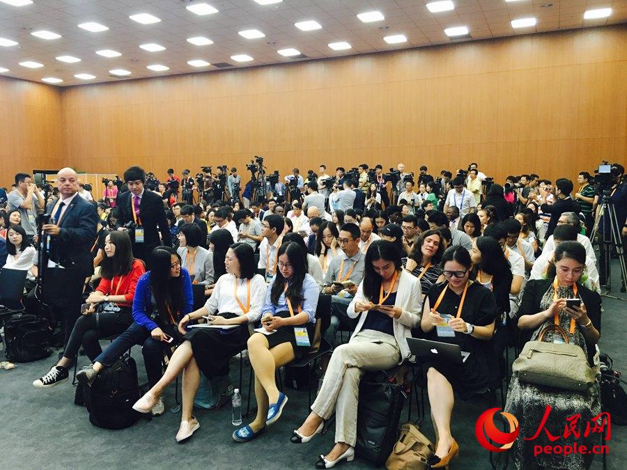 (lin)χ(gu)ؕL(zhng)˻İl(f)(hu)F(xin)(chng) W(wng)ӛZdiz