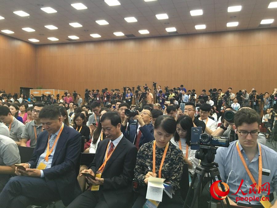 l(f)(hu)F(xin) W(wng)ӛZdiz