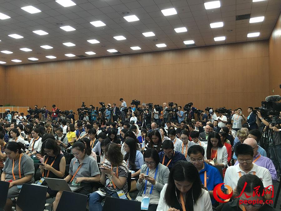 l(f)F(xin) Zdi z