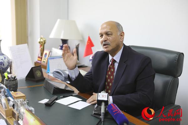 ӛߌLİͻ˹̹hThаͽ(jng)ίTϯɳϣ¡ِ