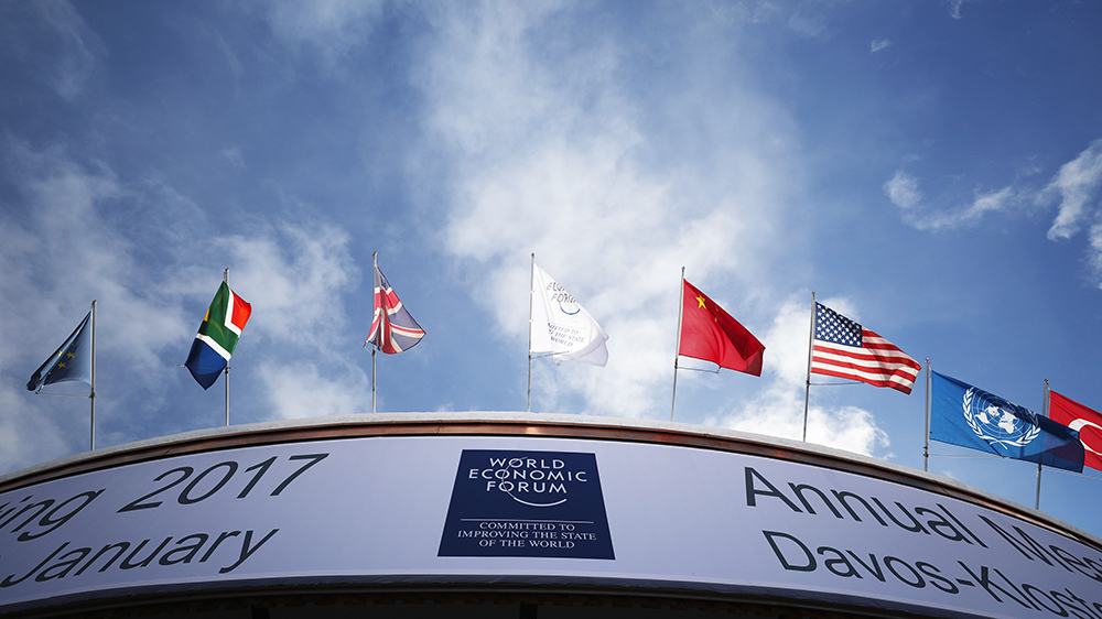 11718(x)ƽϯ_(d)˹罛(jng)(j)Փ(hu)(lin)χՃ(ni)߿l(f)Ҫvl(f)M(jn)(jng)(j)ȫM(jn)ƽͬ(gu)\(yn)ͬwĕr(sh)(qing)(lin)χ(xing)Qh{똋(gu)\(yn)ͬw͹̹ԭtЇHڡһһ·H߷ՓuI(lng)(do)˵ھŴΕ(hu)gƄ(dng)γһϵ_(chung)I(lng)C(j)Ҫɹ߀ȫ(g)I(lng)ЇHλӰ푵õvʷ