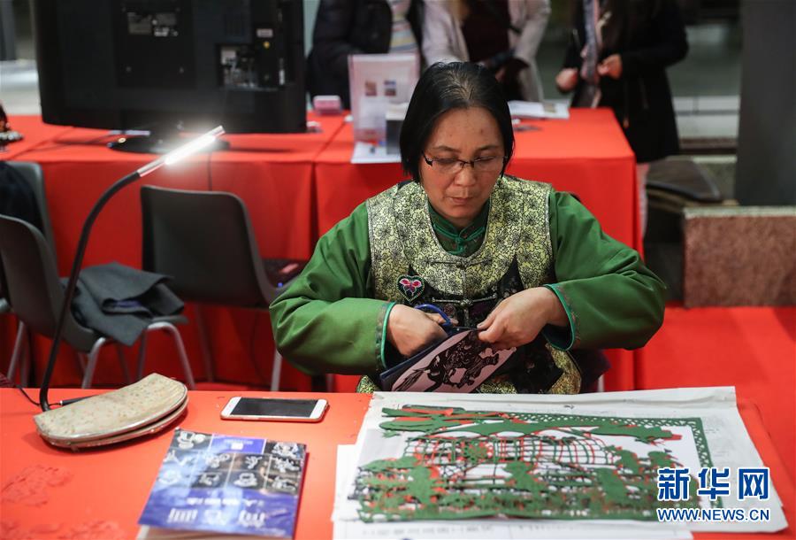 21ڵֲ̹Vһُһֹˇڡg(ji)cչʾˇ