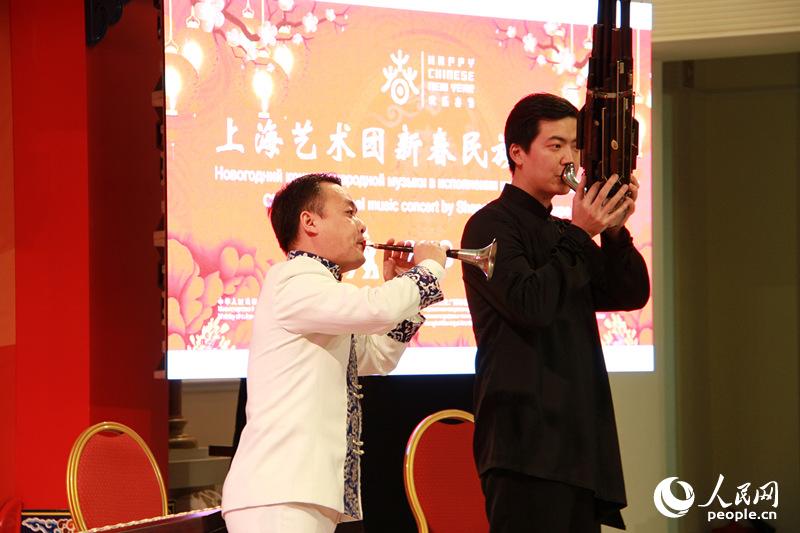 Ϻܰ嘷F(tun)oe͂һ(chng)жĻˮ齻ڵҕ ʢ磨W(wng)ӛ A z