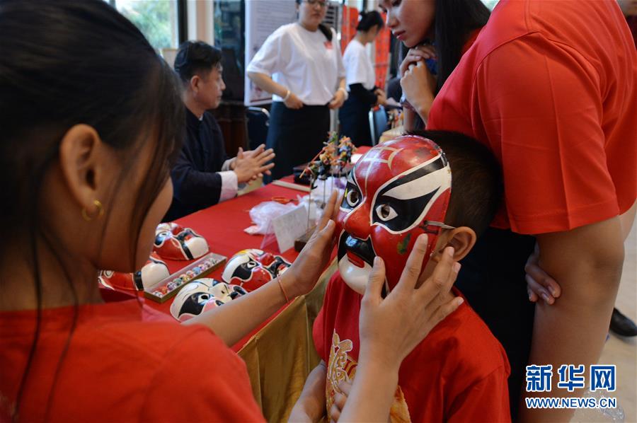 210ϓ׶fһкڡg(ji)R(hu)ԇĘV