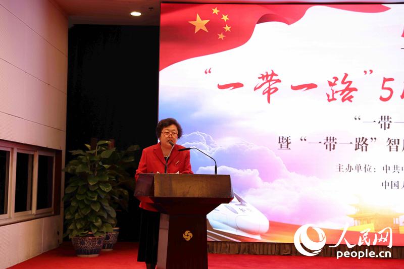  ʮȫ(gu)˴ίT(hu)ίT{(ln)χ(gu)Hǎ쌣ίT(hu)ϯwȔzӰ