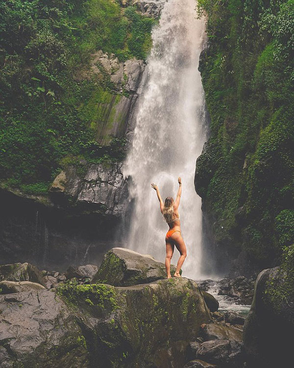 ږ|צ۵ٲBanyu Wana Amertha