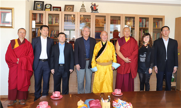 9��16�գ��Ї����Ļ������F�ɆT�c�����_�}�¿�������{��������������ģ���Ӱ��