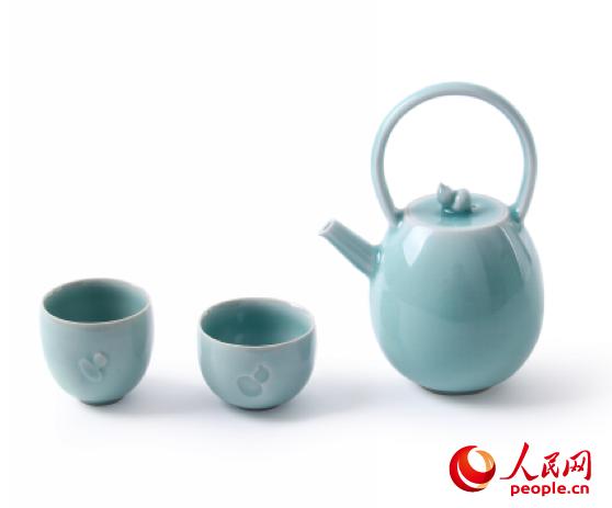 �~������������ 