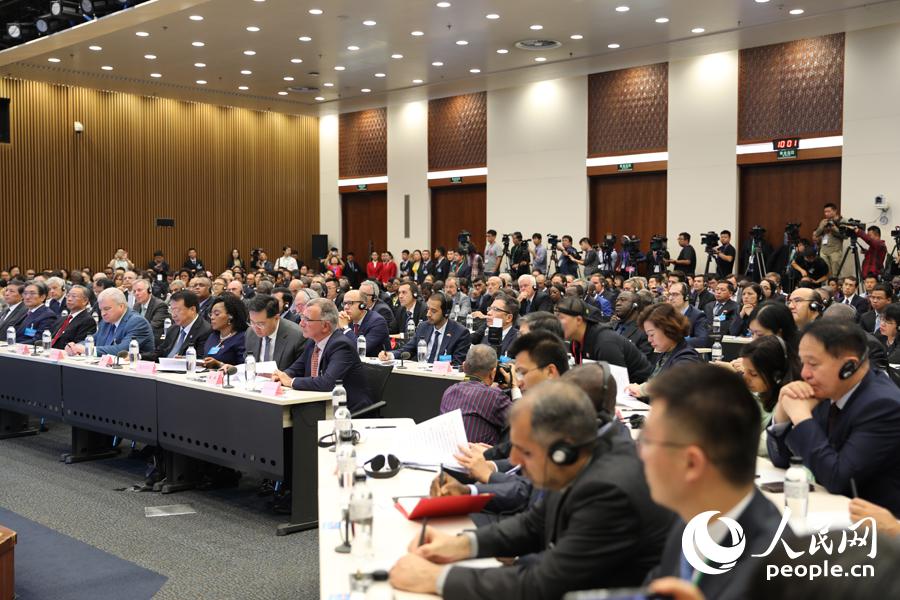 ɽ|ȫƽӬF(xin)ZÔzӰ