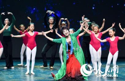 �Ї��Αc�g������Ƽ��Ļ��������ĵ�С�W�T���cꐐ�ɏ�ώ���ͬ�����赸����·����