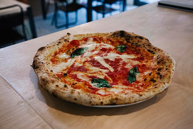 Rudy's Neapolitan Pizza_ 